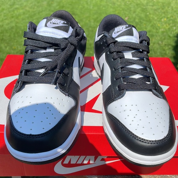 Nike Dunk Low Panda - Picture 2 of 7